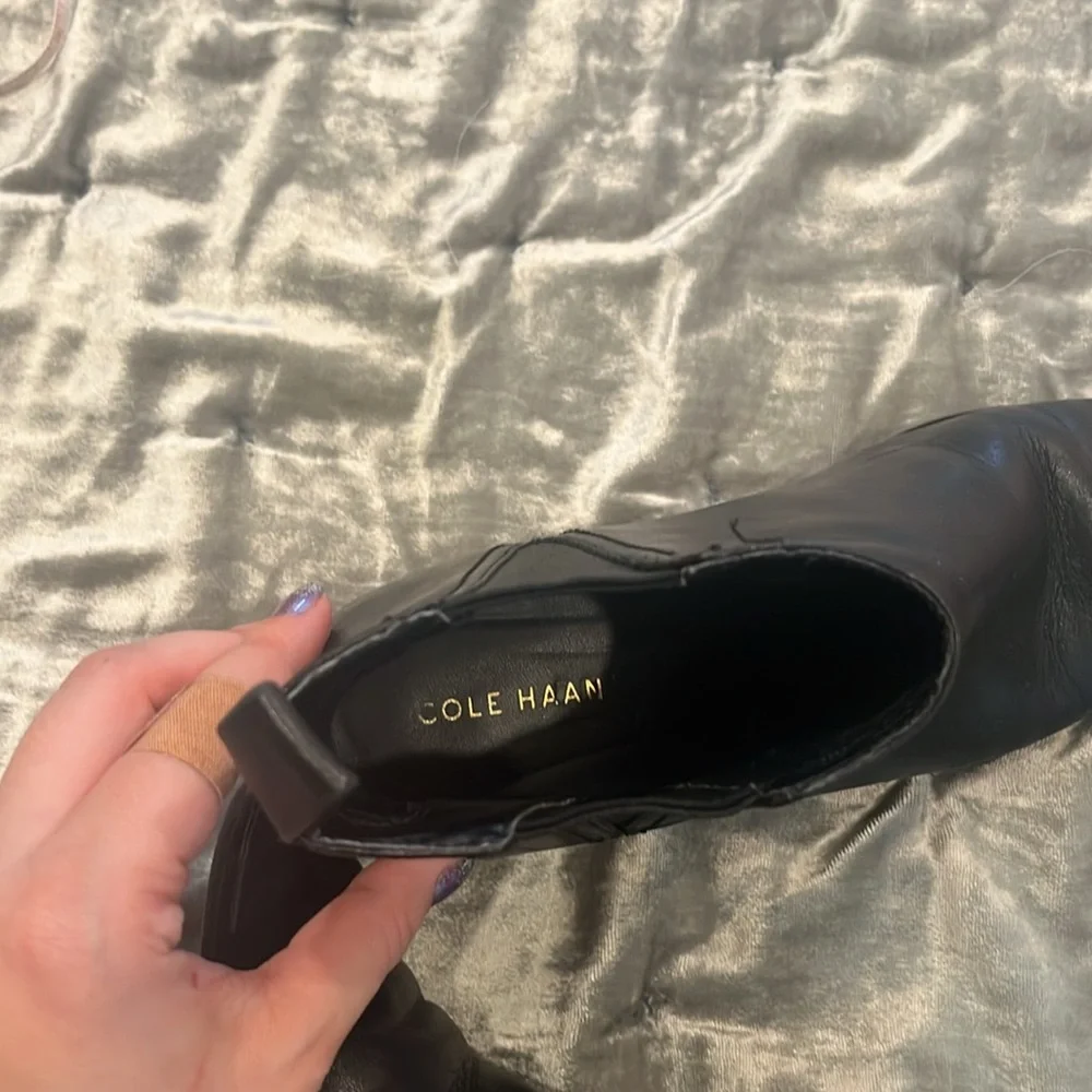 Cole Haan Black Leather Pull On Ankle Boots with Block Heel (Size 6)